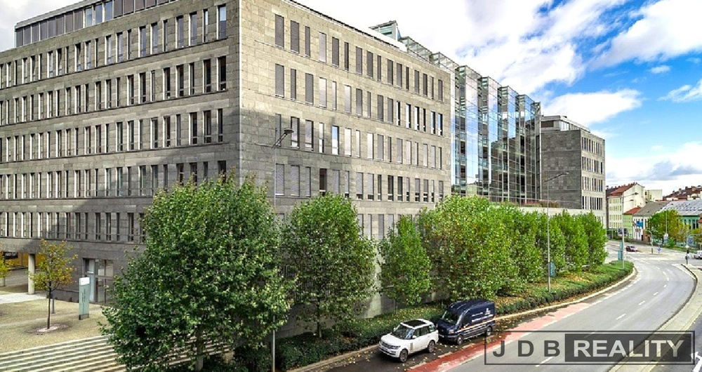 Pronájem kanceláře 50 m², Nile House, Praha 8