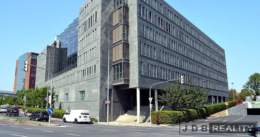 Pronájem kanceláře 25 m², Nile House, Praha 8