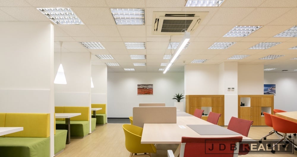 Pronájem kanceláře 110 m², Rosmarin, Praha 7