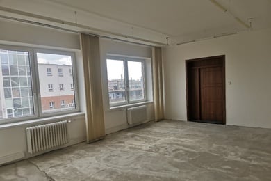 Pronájem kanceláří  40 m²  Hlaváčova 179, Pardubice, Ev.č.: 00081