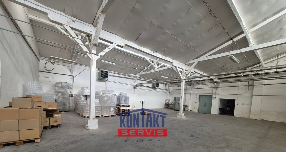 PRONÁJEM VÝROBNÍ A SKLADOVACÍ HALY - 376 m², Rudolfovská třída - České Budějovice
