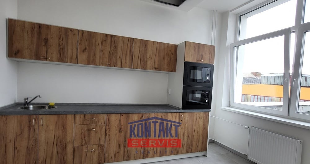 Pronájem moderních kancelářských prostor v atraktivní lokalitě, České Budějovice – ulice U Smaltovny