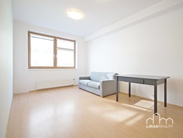 Pronájem bytu 2+kk, 52 m² - Praha - Žižkov