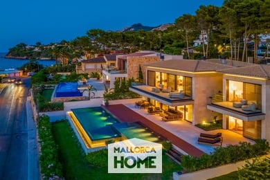 PRODEJ. Nová super-luxusní vila u moře. 5+5, terasy, bazény. Alcúdia, Mallorca, Ev.č.: SMA2264