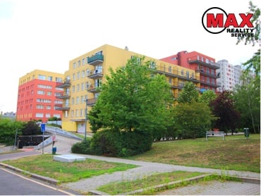Pronájem bytu 2+kk, 63 m², Plovdivská ul., Praha 12 – Modřany