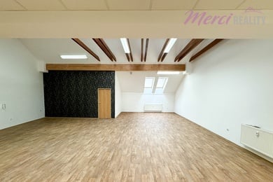 Pronájem kanceláře, 13 m² - Uherské Hradiště, Ev.č.: 00230
