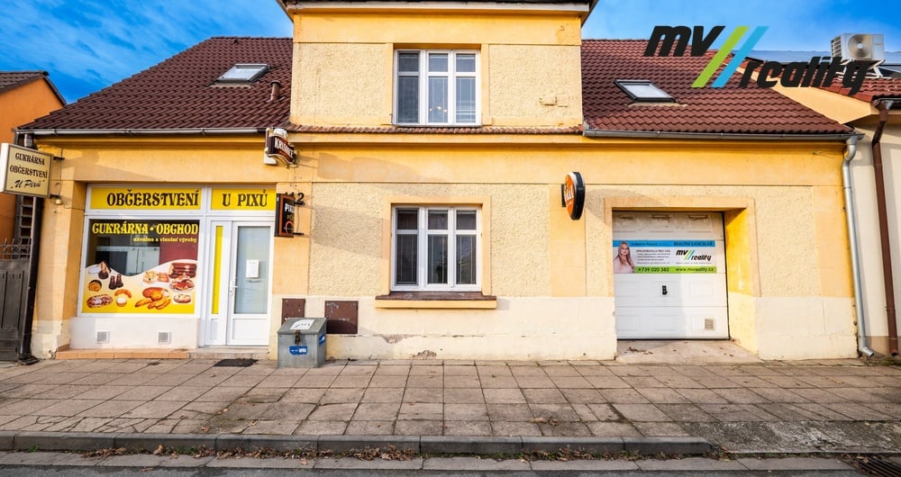 Lysá nad Labem - Litol, pronájem rodinného domu s obchodem