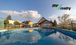 Milovice, prodej rodinného domu se zahradou o celkové výměře 863 m2, okres Nymburk