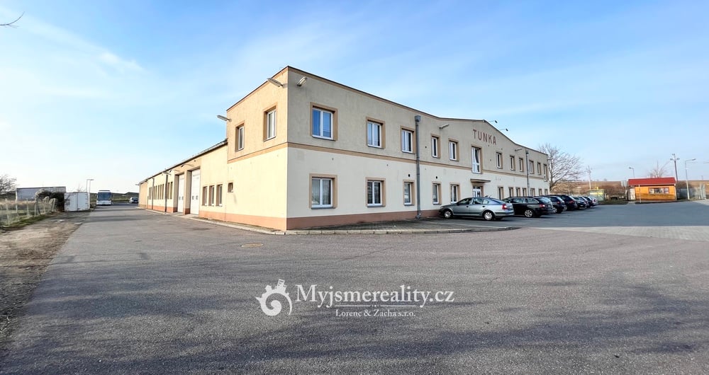Pronájem, více kanceláří a školící místnosti, 332 m² - Znojmo, ul. Brněnská