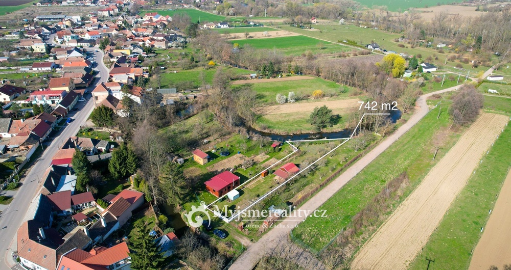 Prodej pozemku - zahrady, 761 m² - Znojmo - Oblekovice