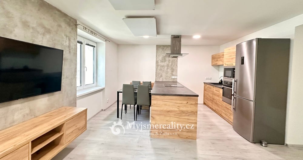 Prodej bytu 2+kk 50 m², Znojmo