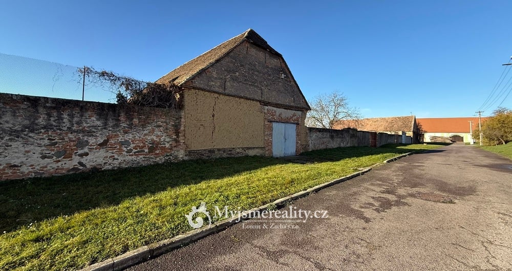 Prodej stavebního pozemku o rozloze 600 m²