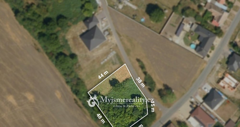 Prodej stavebního pozemku 2 009 m², Strachotice - Micmanice