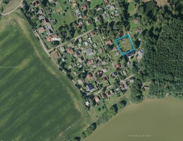 letecké foto označeno pozemek