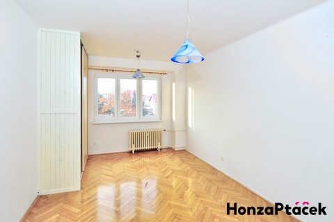 Prodej bytu 2+1 Brandýs nad Labem realitní makléř • realitní kancelář • realitní služby nejen v Praz