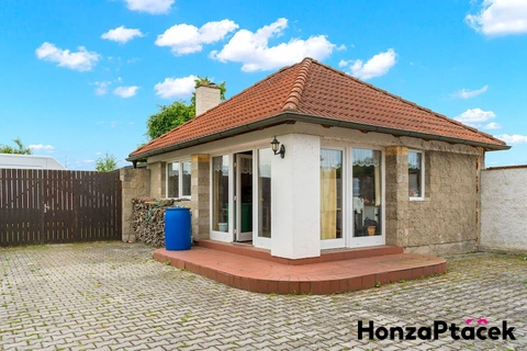 Prodej rodinného domu Sibřina, Kolodějě Honza Ptáček realitní makléř v Praze - exterier27