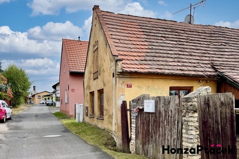 Prodej rodinného domu Trubín, Beroun, realitní makléř v Praze, realitní kancelář exteriér20