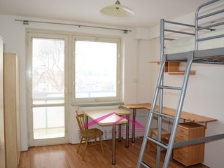 Prodej pěkného cihlového bytu 1+kk v OV s balkonem, Kuřim, 28 m2