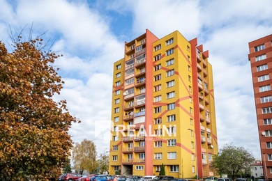 Prodej bytu 2+1 s lodžií s převodem do osobního vlastnictví 61m², Ostrava ulice Na Obvodu, Ev.č.: 00780