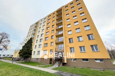 Pronájem bytu 3+1 s lodžií, 68m², Karviná - Mizerov, tř. Těreškovové, Ev.č.: 00881