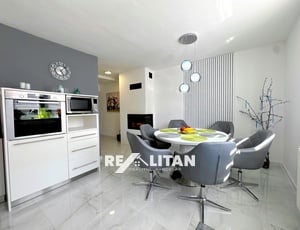 Prodej, rodinný dům, 251 m², Kuchařovice, Znojmo