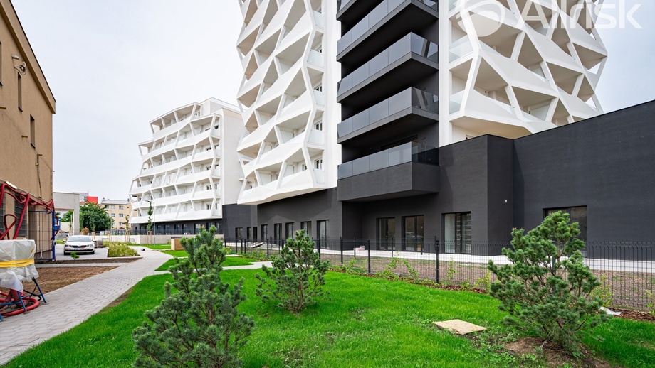 Prodej obchodního prostoru 115 m², Brno