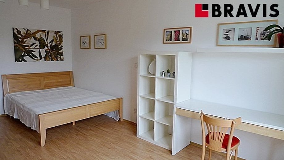 Pronájem byty 1+1, 38 m² - Brno - Trnitá