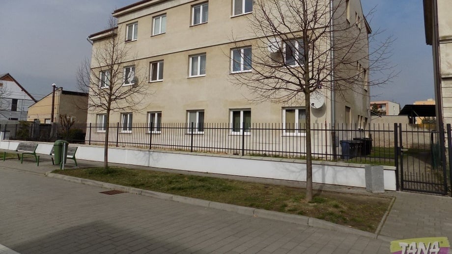 Prodej byty 2+kk, 38 m² - Nymburk