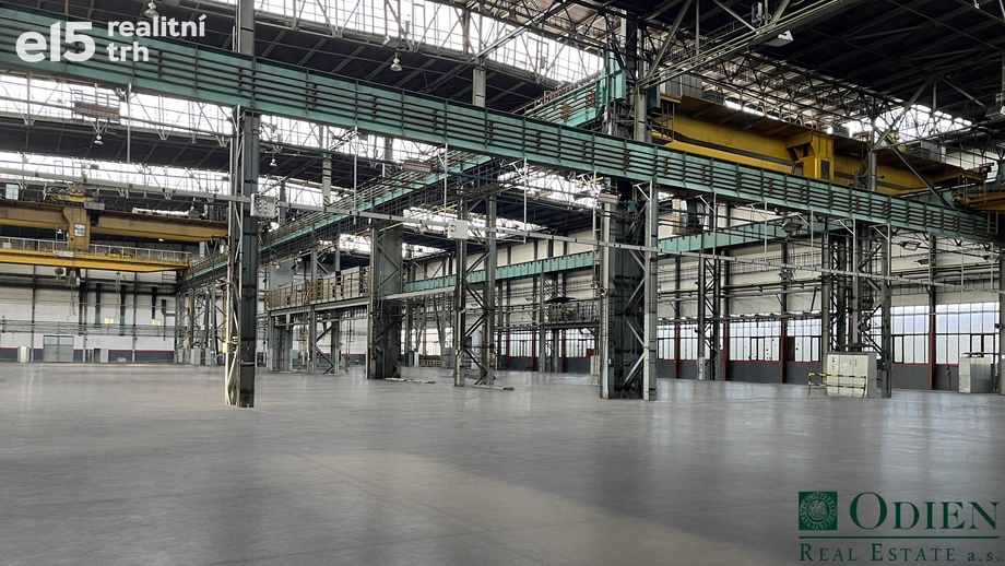 Pronájem sklady, 10 000 m² - Praha - Letňany