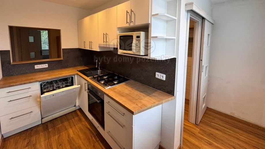 Pronájem byty 3+1, 65 m² - Ústí nad Labem - Střekov