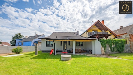 Prodej rodinného domu 129 m², Tuchlovice