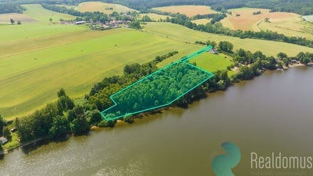 Prodej stavebního pozemku 9 993 m², Hluboká nad Vltavou - Jeznice