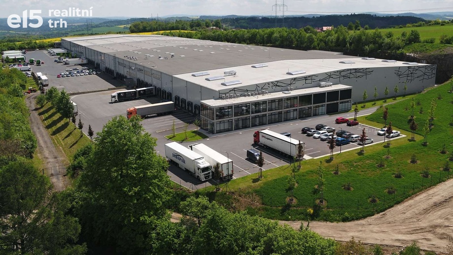 Pronájem výrobního prostoru 7 079 m², Divišov - Měchnov