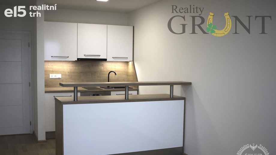 Prodej byty 1+kk, 32 m² - Karviná - Mizerov