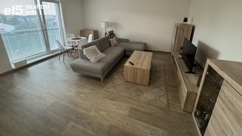 Pronájem byty 2+kk, 55 m² - Opava