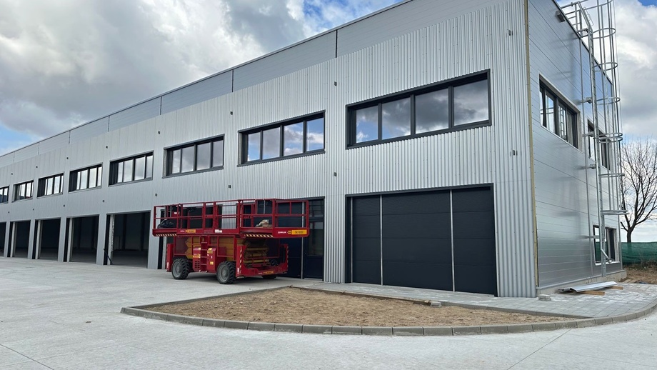 Pronájem sklady, 370 m² - Tuchoměřice