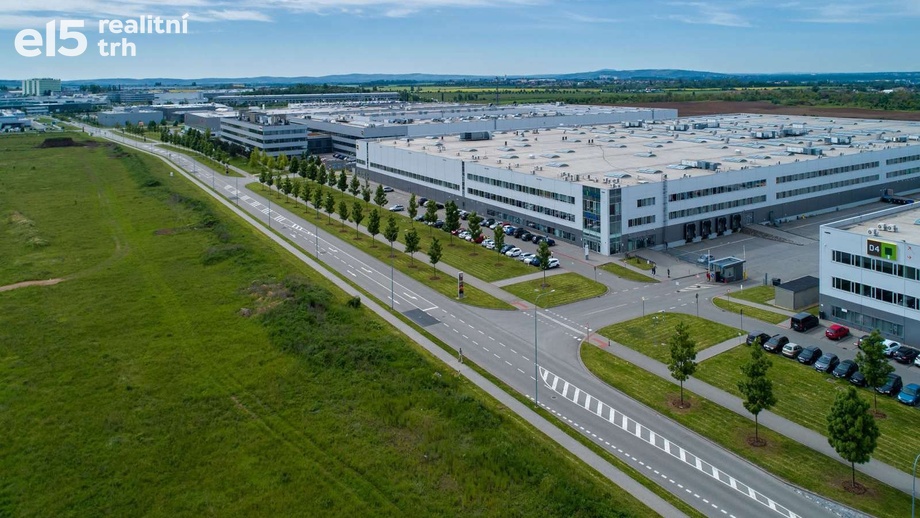 Pronájem sklady, 8 677 m² - Brno - Slatina