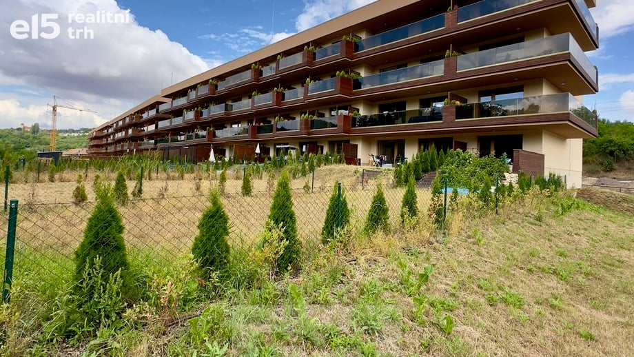 Pronájem byty 1+kk, 35 m² - Slaný