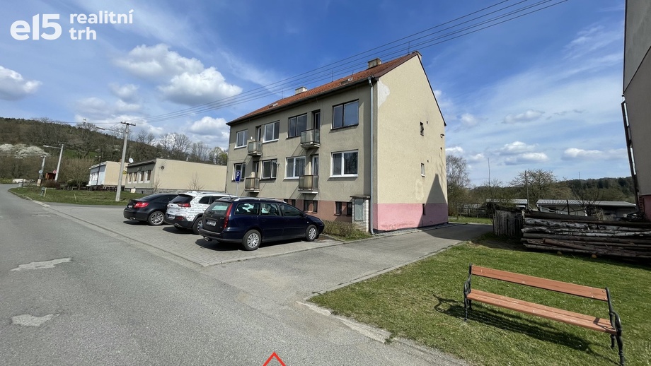 Prodej bytu 3+1 90 m², Deštná