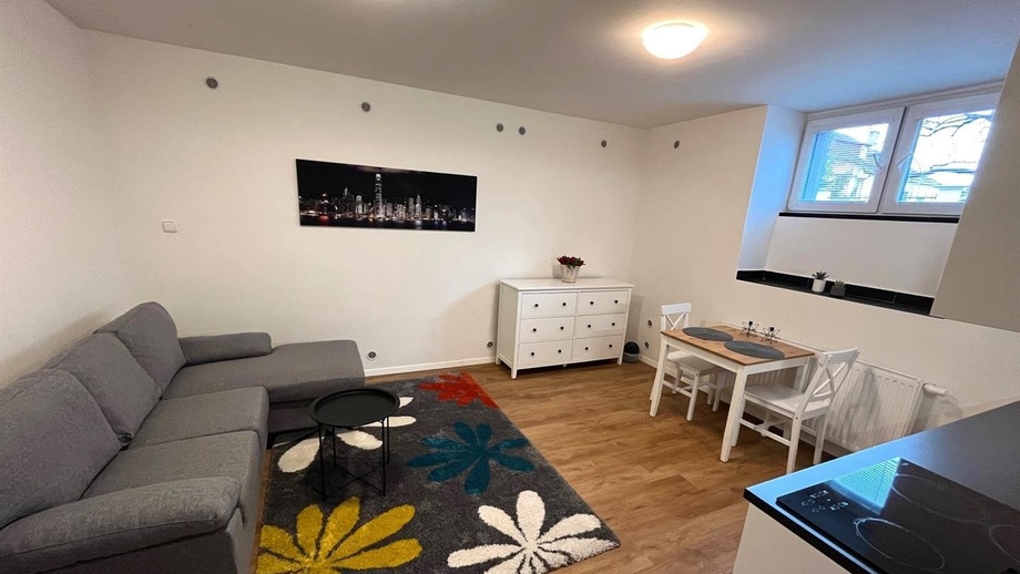 Pronájem byty 2+kk, 45 m² - Praha - Strašnice