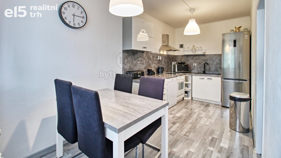 Prodej byty 3+1, 74 m² - Teplice - Prosetice