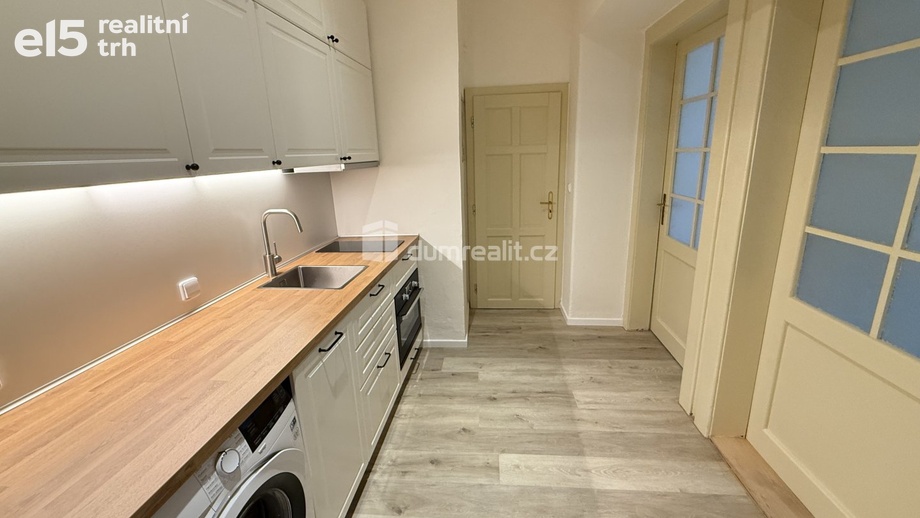 Pronájem byty 2+1, 45 m² - Praha - Vršovice