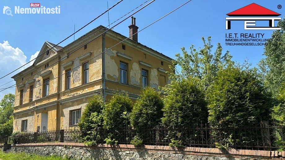 Prodej rodinného domu 673 m², Javorník - Horní Hoštice