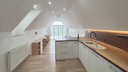 Pronájem bytu 3+kk 97 m², Mistřice