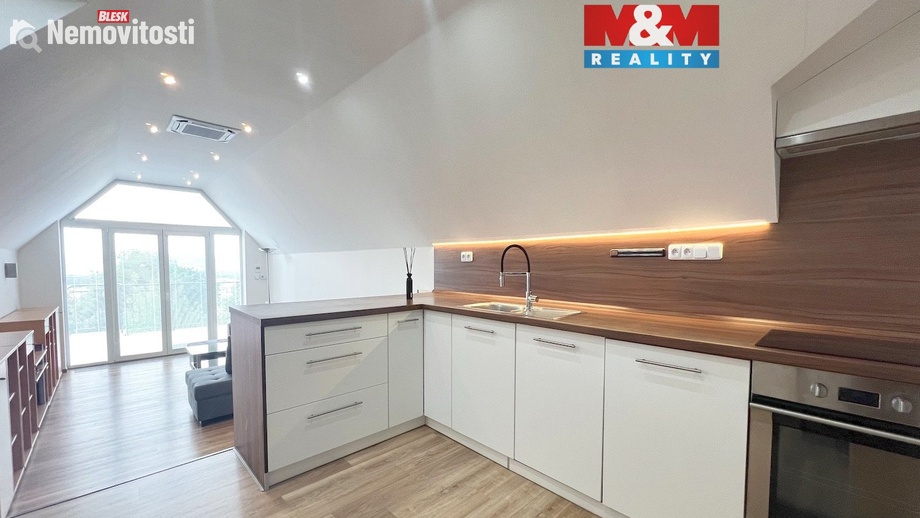 Pronájem bytu 3+kk 97 m², Mistřice