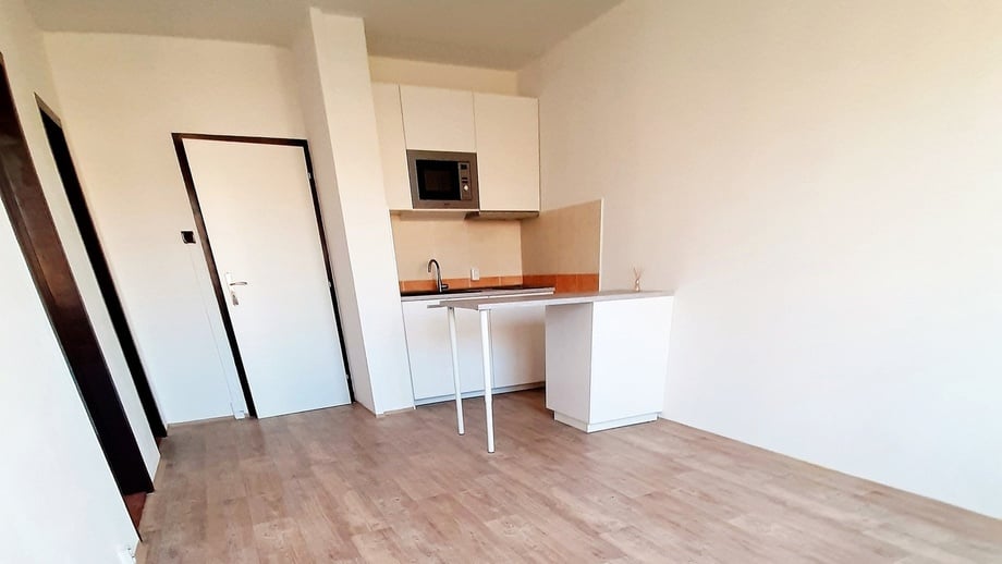 Pronájem byty 2+kk, 41 m² - Praha - Hlubočepy