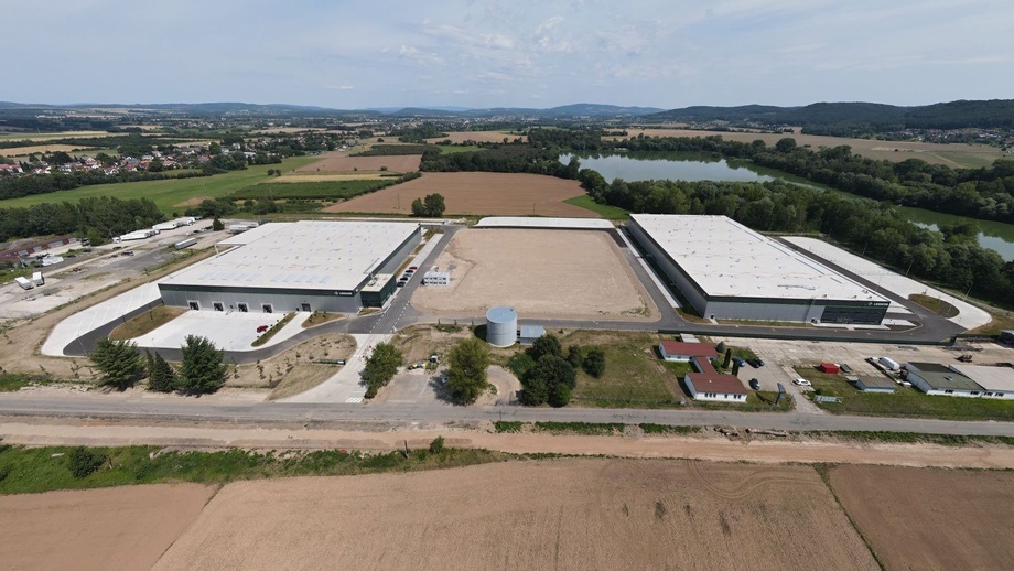 Pronájem sklady, 5 079 m² - Příšovice