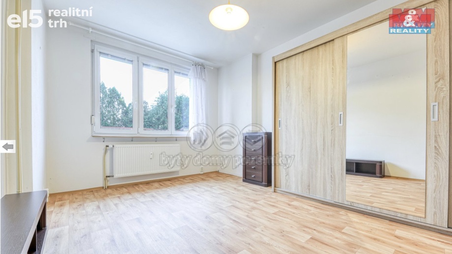Pronájem bytu 2+1 54 m², Klatovy III