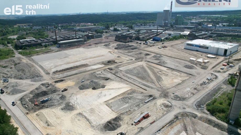 Pronájem výrobního prostoru 32 855 m², Kladno - Dubí