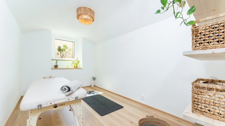 Pronájem ostatní komerční nemovitosti, 14 m² - Praha - Vinohrady